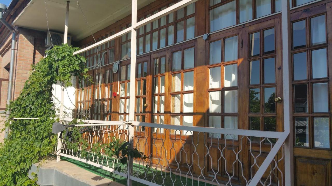 Gulnara Guesthouse Tashkent Exterior photo
