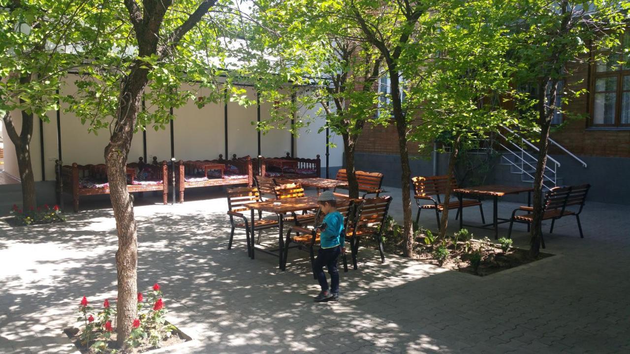 Gulnara Guesthouse Tashkent Exterior photo